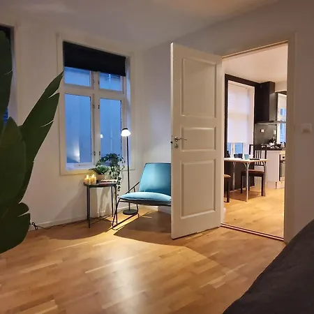 City Center Retreat With King Bed Bergen Exterior photo